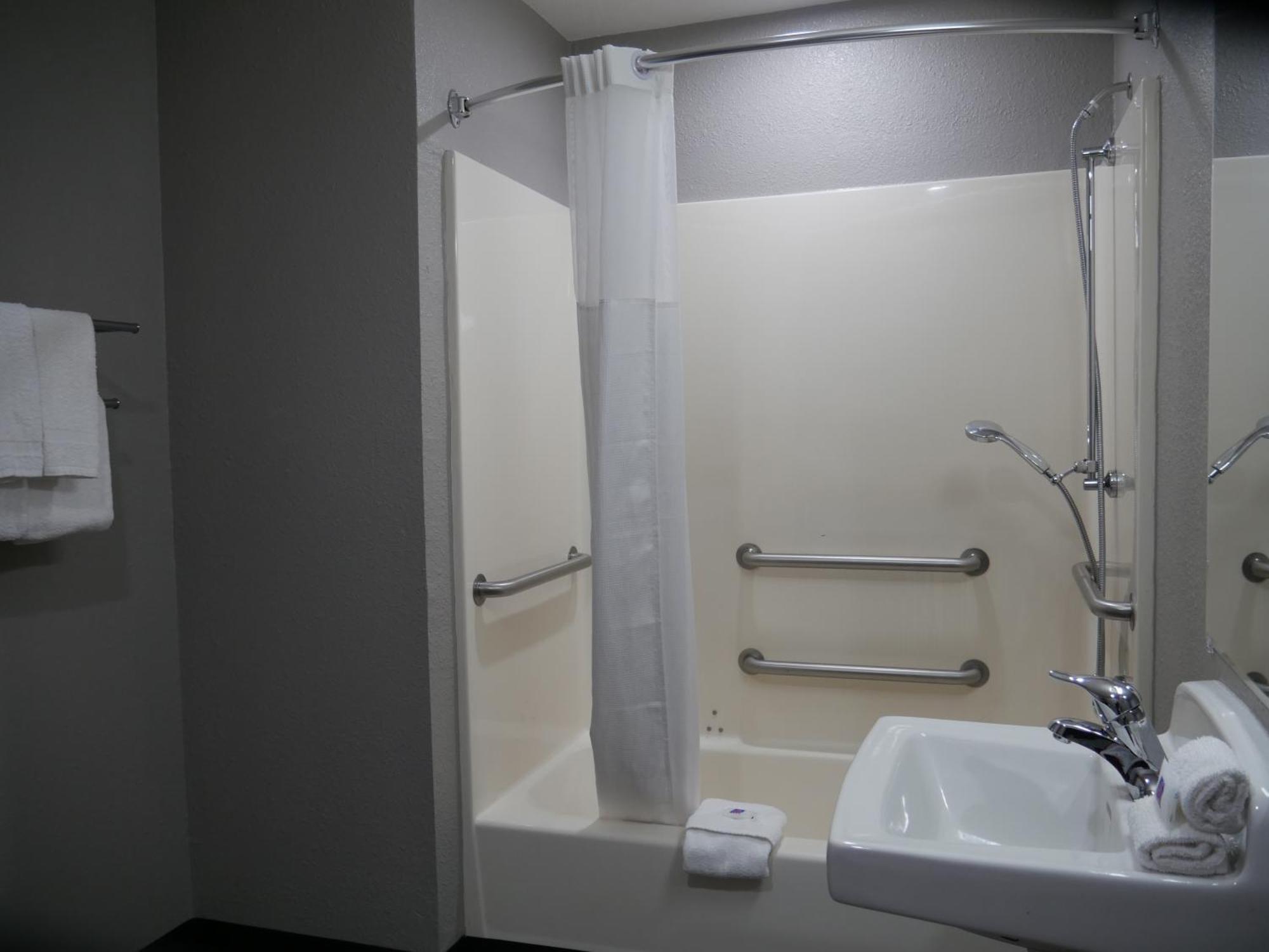 Motel 6-Tacoma, Wa - South Kültér fotó
