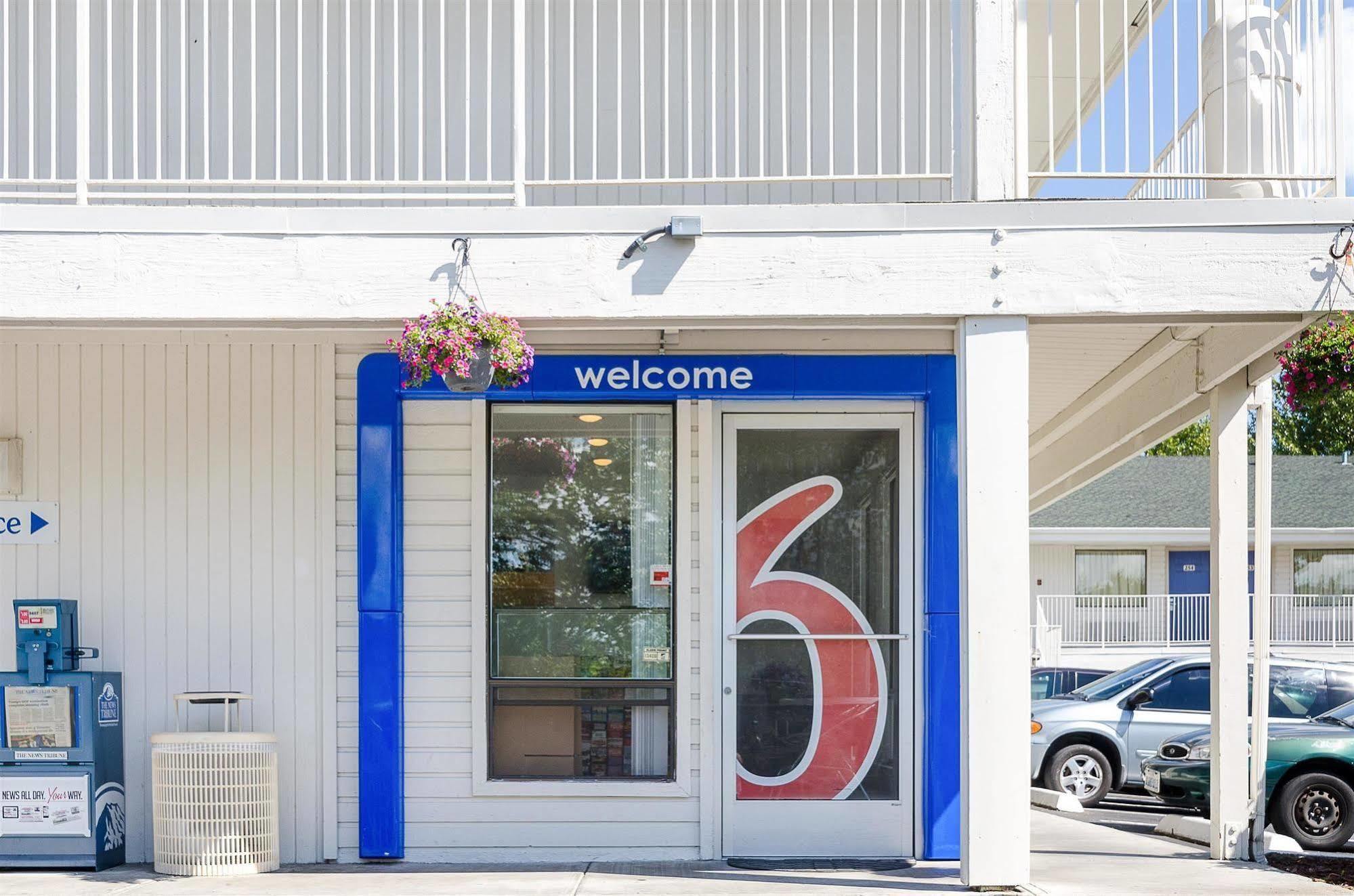 Motel 6-Tacoma, Wa - South Kültér fotó